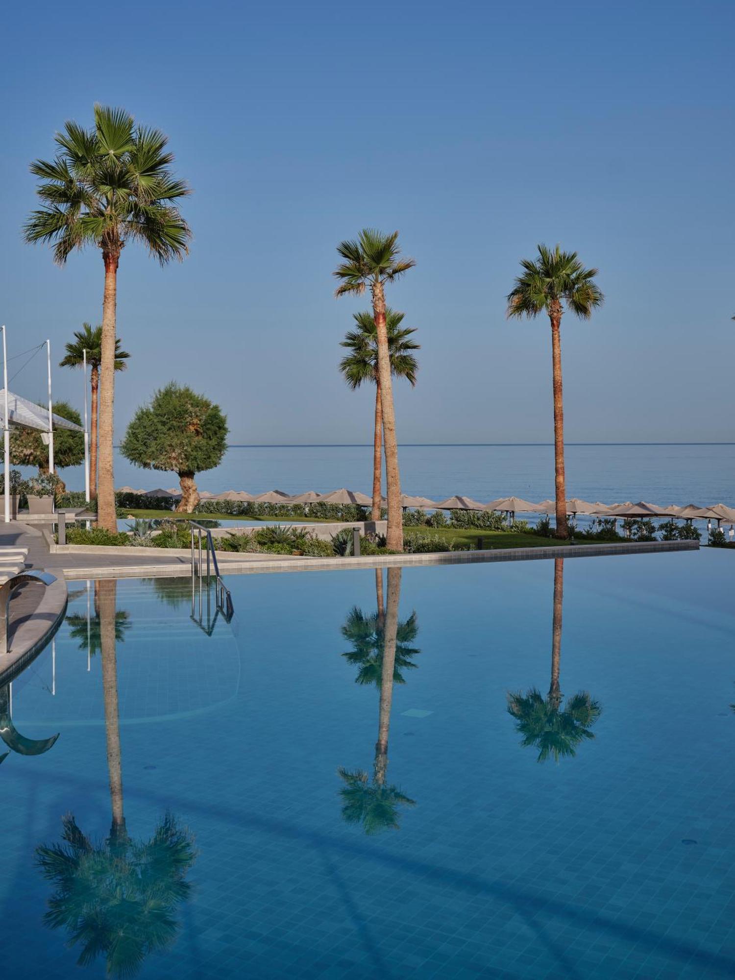 Amira Luxury Resort & Spa - Adults Only Adelianos Kampos Exterior foto